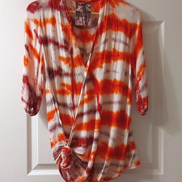 Young Fabulous & Broke Tie Dye Knotted Front Top Oversized - Picture 2 of 6